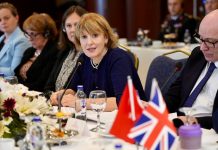 USHAŞ ve İngiliz Yetkililer, Sağlık Turizmi Sorunlarını Çözmek İçin Toplandı Türkiye-Birleşik Krallık Turizm Alanında İşbirliği 2. Toplantısı Ankara'da düzenlendi