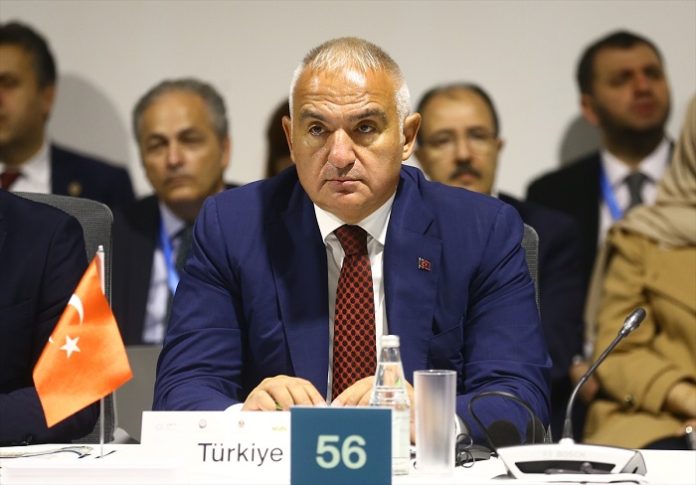 AA-20241115-36201425-36201422-KULTUR_VE_TURIZM_BAKANI_ERSOY_BAKUDE_DUZENLENEN_COP29DA_KONUSTU Kültür ve Turizm Bakanı Ersoy, Bakü'de Düzenlenen COP29'da Konuştu