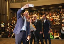 Türkiye Kültür Yolu Festivali’nin Son Durağı Antalya: Festival Coşkusu Kente Sıçradı Bakan Ersoy, sinemamızın sultanı #TürkanŞoray ile Antalya Kültür Yolu Festivalimizde bir araya geldi.