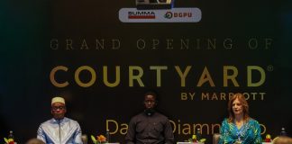 Summa’nın Yeni Otelinin Açılışı Yapıldı Senegal Cumhurbaşkanı Bassirou Diomaye Faye, Türk inşaat firması Summa'nın başkent Dakar yakınında inşa ettiği otelin açılışını yaptı.