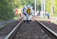 ABD’de itfaiye aracıyla trenin çarpıştığı kazada 15 kişi yaralandı ABD'nin Florida eyaletinde, itfaiye aracıyla trenin çarpışması sonucu 3'ü itfaiyeci 15 kişi yaralandı.