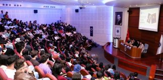 ‘Erzurum’da İki Avrupalı: Puşkin-Redhouse’ Paneli Düzenlendi