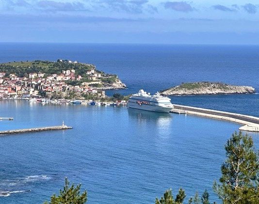 Kruvaziyer Turizminde Amasra Rüzgarı: 85 Sefer, 72 Bin Yolcu!