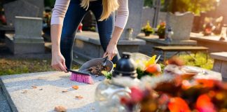 Mezar Süpürme Festivali’nde 3 Günde 6 Milyondan Fazla Seyahat Yapıldı