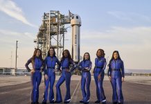 6 Ünlü Kadın 10 Dakikalığına Uzaya Fırlatıldı