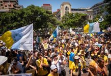 İspanyollar, Kanarya Adaları’nda Sürdürülebilir Turizm Talebiyle Meydanlara İndi