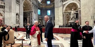 Bakan Ersoy, Papa 14. Leo’nun Göreve Başlama Törenine Katıldı