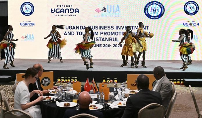 uganda toplanti, ++++6
