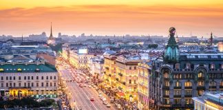 St. Petersburg’a 4 Günde Vizeniz Hazır