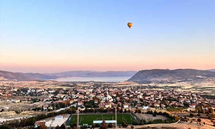 Burdur’da Sıcak Hava Balonları Salda Gölü Manzarası Eşliğinde Havalandı