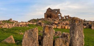 3 Bin Yıllık Zerzevan Kalesi’nde Restorasyon Çalışmaları Başladı