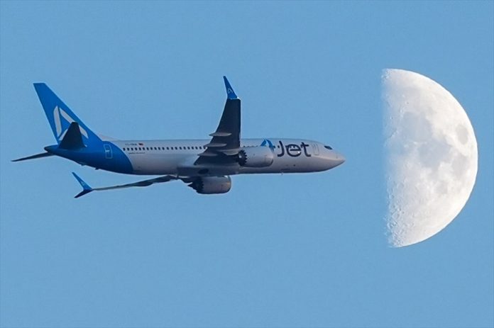 AA-ajet, ay