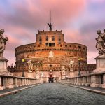 Roma’nın Sanatsal Gezi Portresi: Ponte Sant’Angelo Köprüsü’nün Heykelleri
