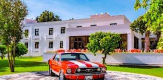 Antalya’daki Otelin Konsepti Misafirlerini 1970’li Yıllara Götürüyor