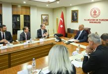 Bakan Ersoy Google Heyetiyle Görüştü: GoTürkiye, Dijital Tanıtımda Lider