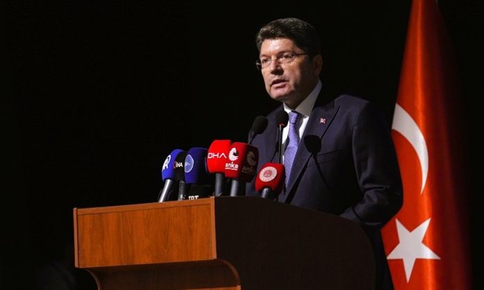 AA - Adalet Bakani Yilmaz Tunc