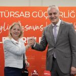 TÜRSAB’da Dengeleri Değiştiren İttifak: Özsavaş ve Hacıalioğlu Seçime Tek Çatı Altında Giriyor