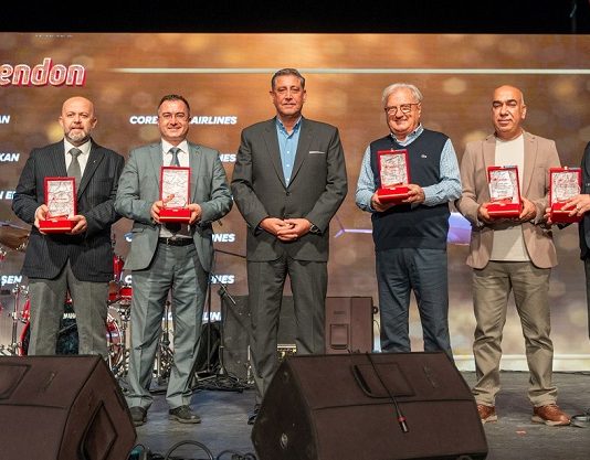 Corendon Turizm Grubu, 2026’ya Antalya’da Düzenlenen Görkemli Partiyle Girdi