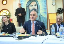 Bakan Ersoy, Karacaahmet Sultan Cemevi’nde Alevi-Bektaşi Kanaat Önderleriyle Buluştu