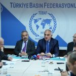 Bakan Ersoy Açıkladı: Dizilerin Reklam Gelirleri Düştü, Çekimlerde Kriz Yaşanıyor