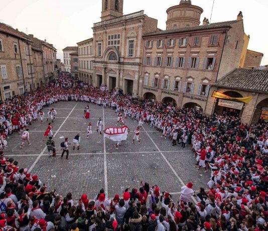 İtalya’nın Saklı Karnaval Rotası: Marche’de Karnaval Zamanı
