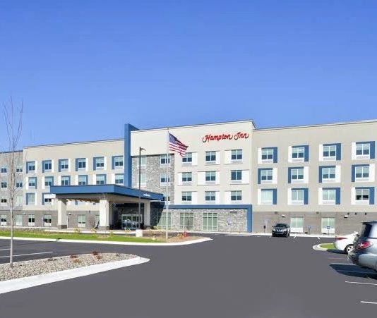 Hilton’un Kararı Tartışma Yarattı: Otel Franchise Sistemi Çatırdıyor mu?