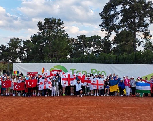 Corendon Tennis Club Kemer, Geleceğin Tenisçilerine Ev Sahipliği Yapıyor