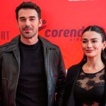 Corendon Airlines, Özge Yağız ve Yusuf Çim’i Varşova’da Hayranlarıyla Buluşturdu