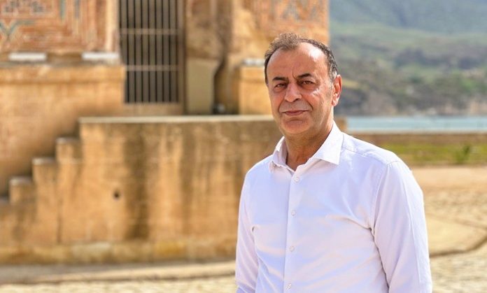 Mehmet Ihsan Aslanli - sahra gulal