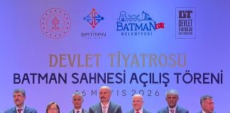 Mehmet Şimşek Batman’da: “Kadim Şehirler Yolu” Lansmanı Öncesi Bakan Ersoy’a Teşekkür