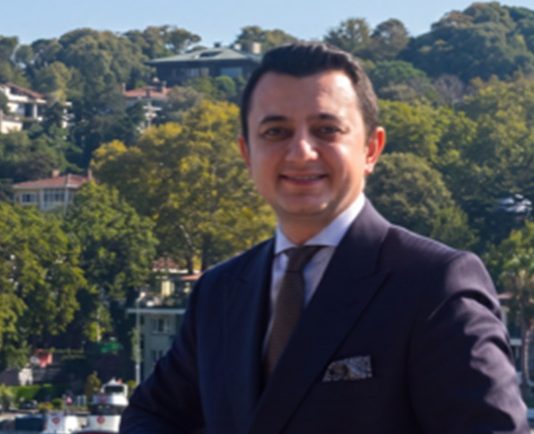 The Grand Tarabya Managed by Accor’un Yeni Yiyecek & İçecek Direktörü Melih Kayır