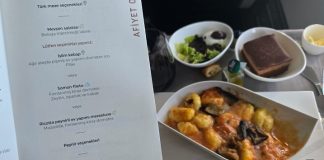 THY Business Class’ta Yemek Şikâyeti: Burkay Adalığ’dan “7 Yolcuyuz, Somon Bitti” Tepkisi
